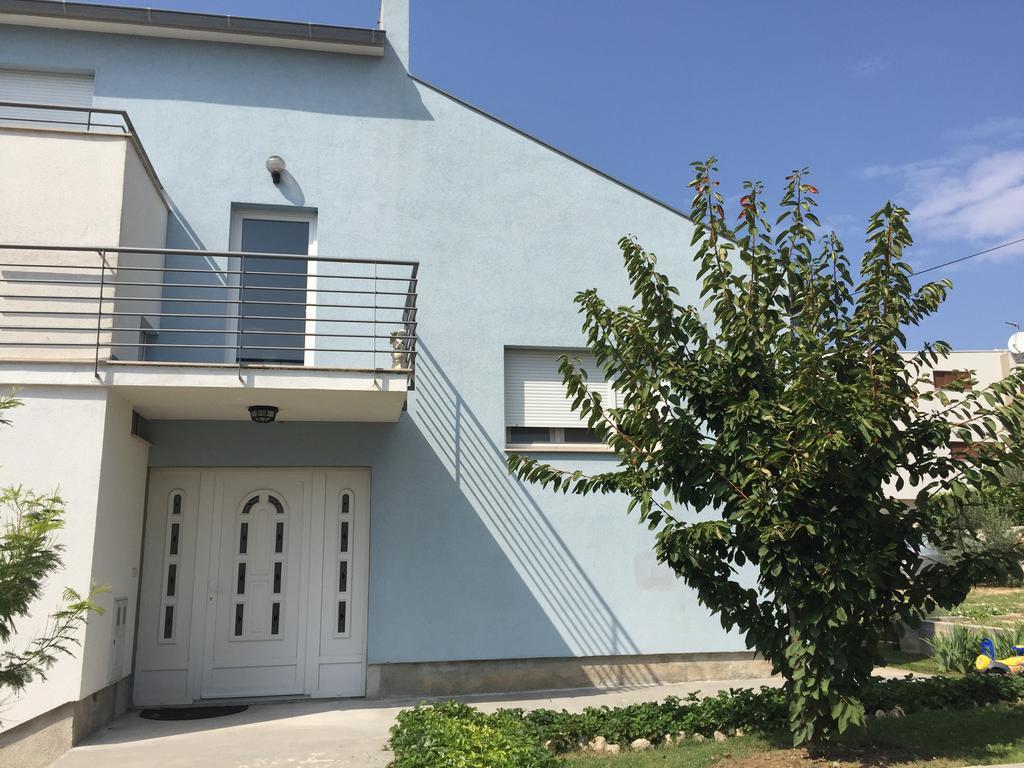 Ana'S Apartments Petrčane Dış mekan fotoğraf